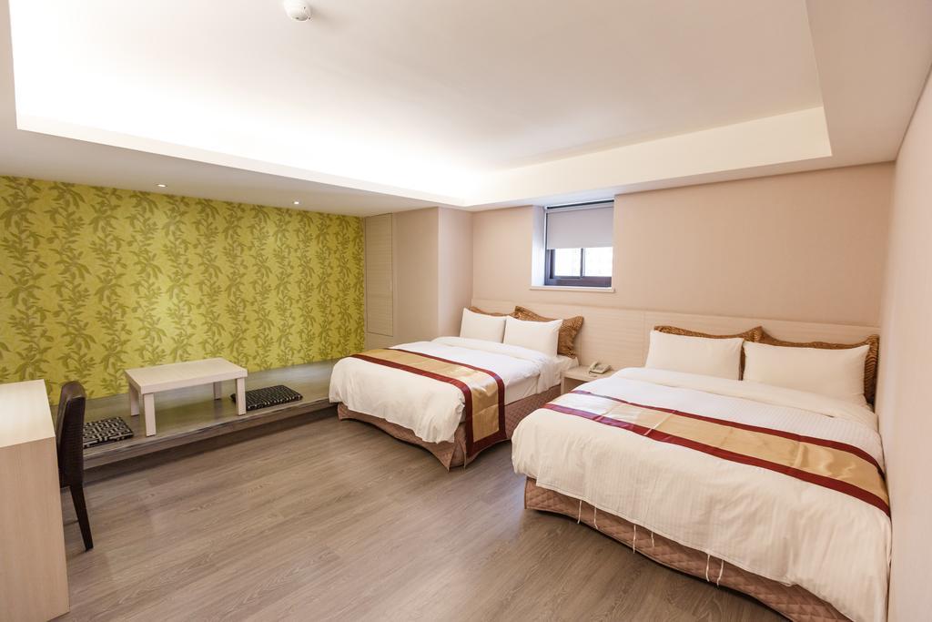 宜都大飯店 Idol Hotel Kaohsiung Exterior photo