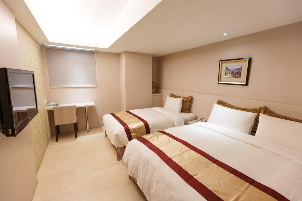宜都大飯店 Idol Hotel Kaohsiung Exterior photo